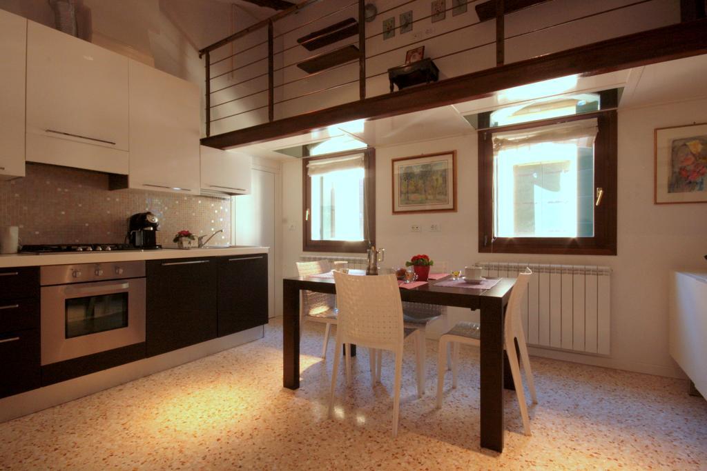 Biennale Appartement Venetië Buitenkant foto